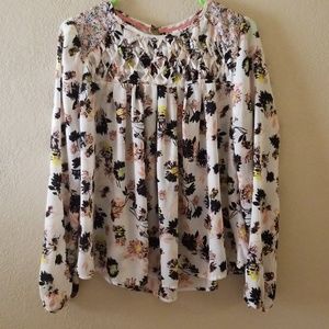 Dress blouse floral pattern size small